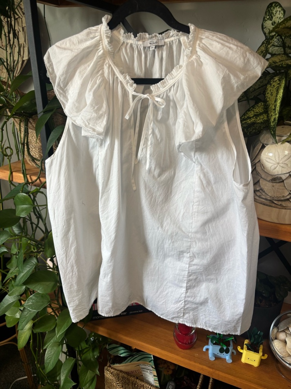Rails Karysa White Ruffle Sleeve V-Neck Top | XXL - Picture 5 of 6